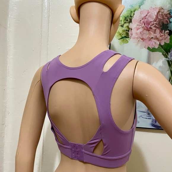 Lululemon Purple crop tops - Picture 4 of 8